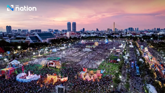 Penampakan Festival Air Maha Songkran 2025 di Thailand: Dihadiri 558 Ribu Orang